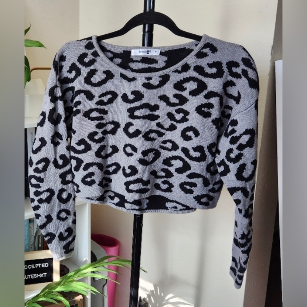 Kensie Girl Leopard Print Cropped Sweater